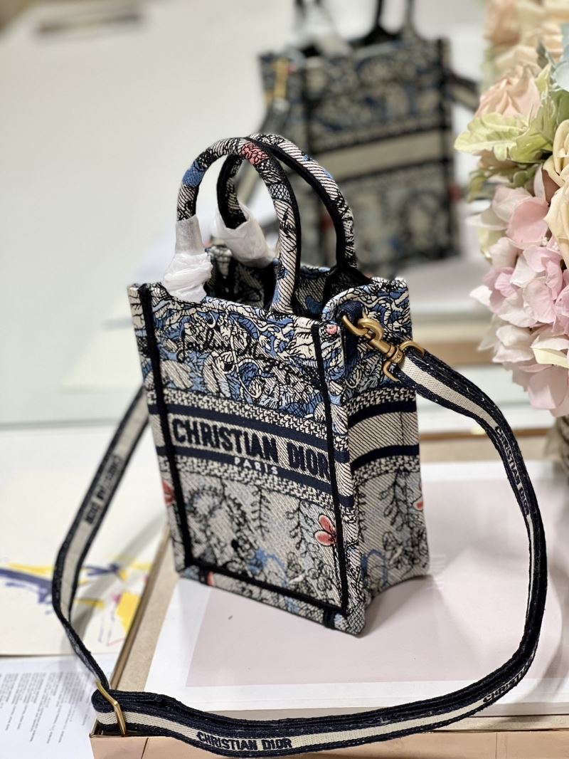 Christian Dior Shopping Bags